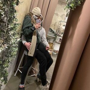 Meet your Posher, Liam